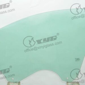 LH FRONT DOOR GLASS GREEN